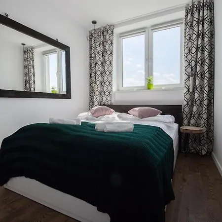 1-Bedroom Warsaw Noakowskiego Apartment With City View Exterior photo