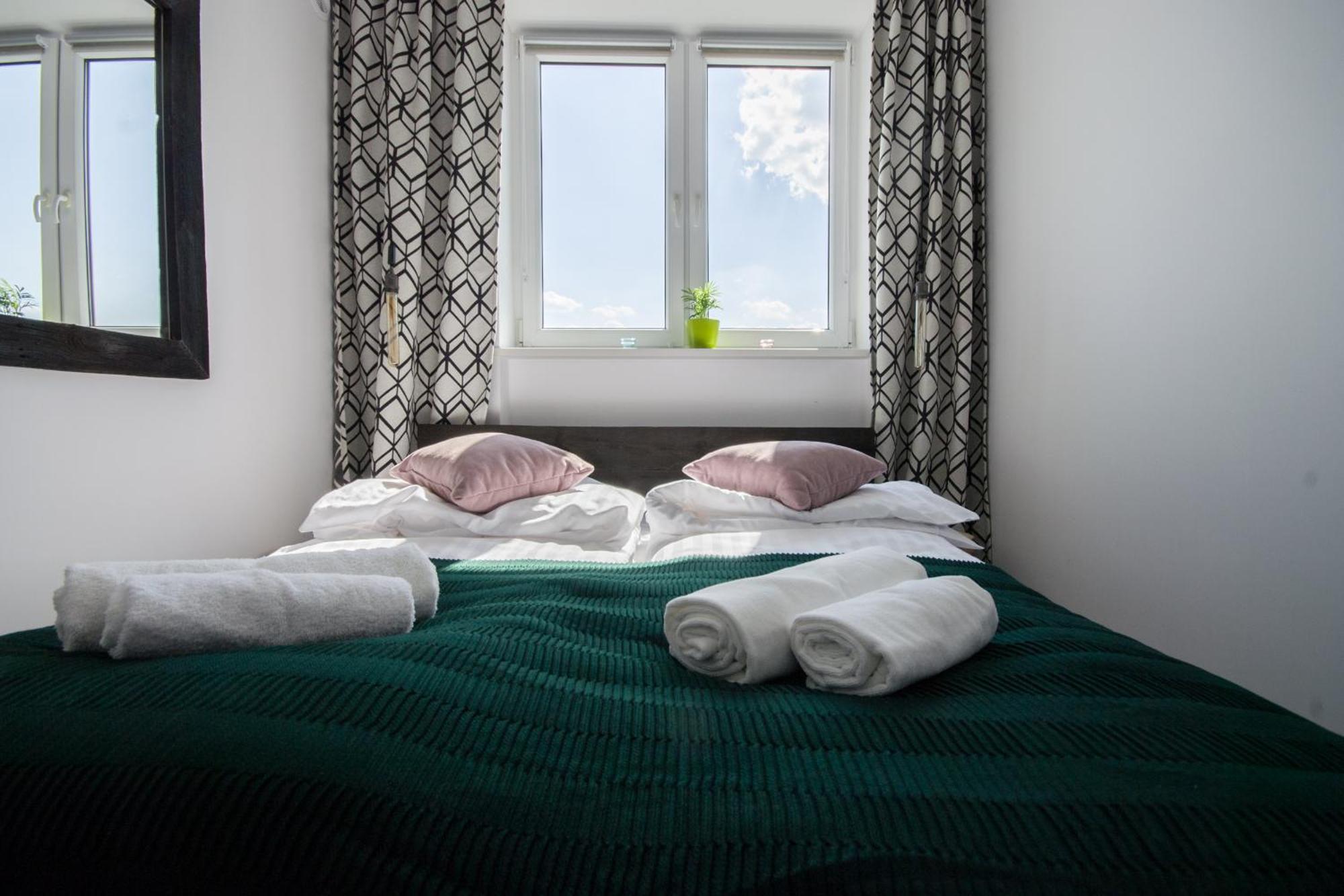 1-bedroom Noakowskiego With View * Warsaw